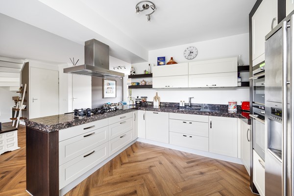 Medium property photo - Boekelermeerstraat 10, 2493 XH The Hague